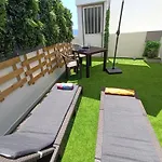 Avec Terrasse Et Vue