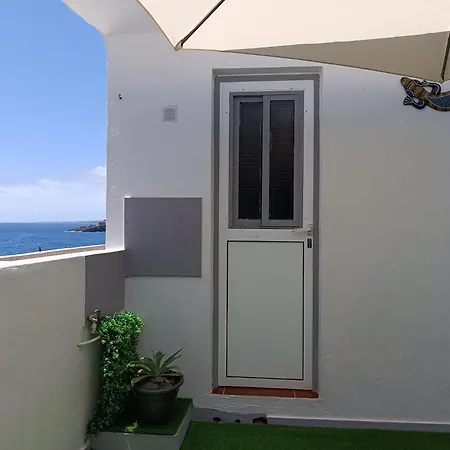Apartment Avec Terrasse Et Vue *