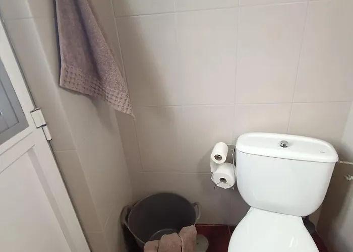 Avec Terrasse Et Vue Apartamento