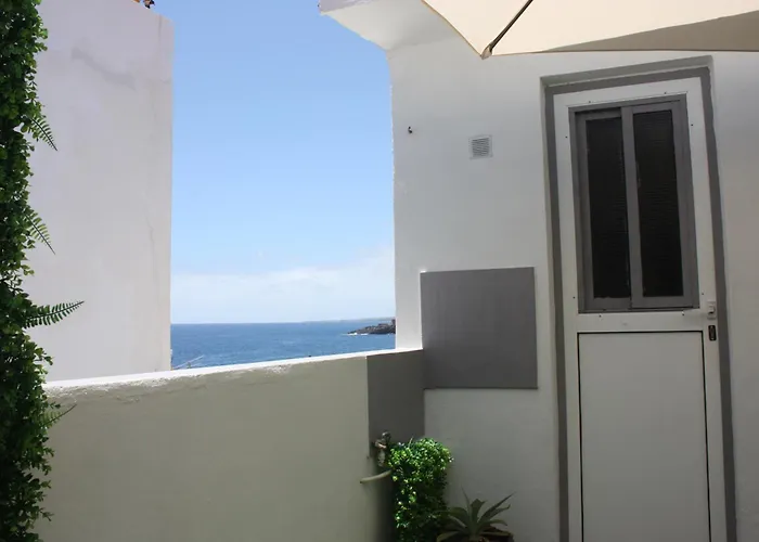 Avec Terrasse Et Vue