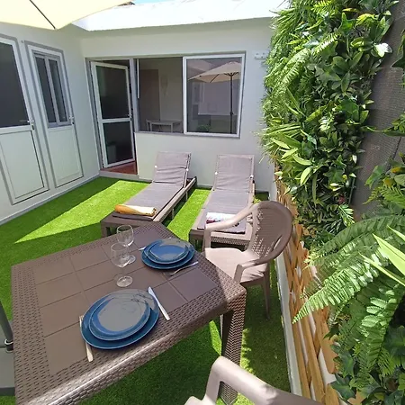 Apartment Avec Terrasse Et Vue