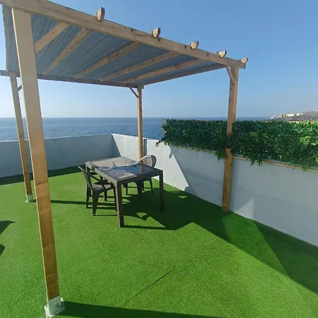 Avec Terrasse Et Vue