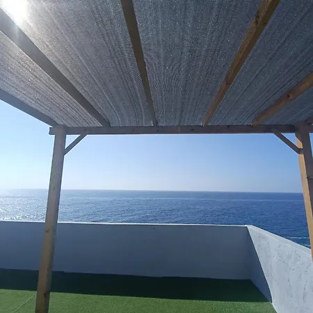 Avec Terrasse Et Vue *