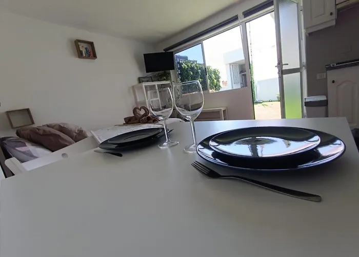 Avec Terrasse Et Vue Lägenhet *