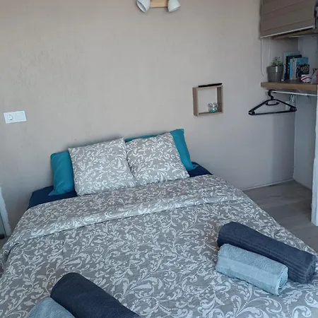 Avec Terrasse Et Vue Apartmán